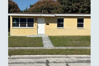 1365  11th St, West Palm Beach, FL 33401 - Photo 1