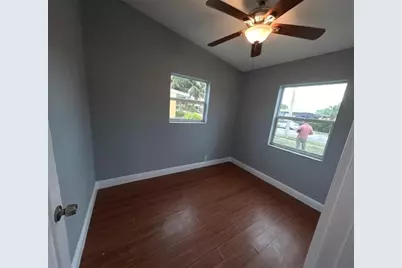 1365  11th St, West Palm Beach, FL 33401 - Photo 23