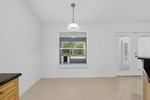 538 SW Nadell Ave, Port Saint Lucie, FL 34953 - Photo 9