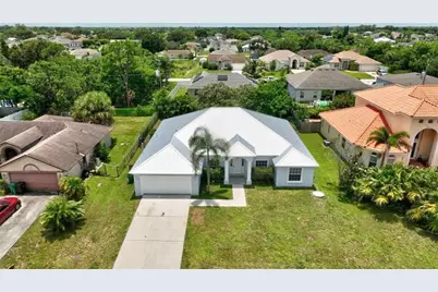 538 SW Nadell Ave, Port Saint Lucie, FL 34953 - Photo 15