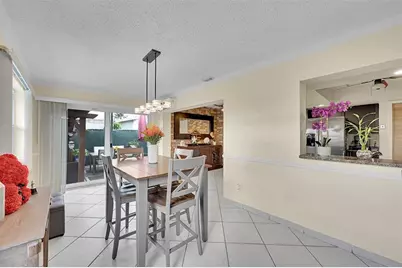 9661 NW 24th Pl, Sunrise, FL 33322 - Photo 17