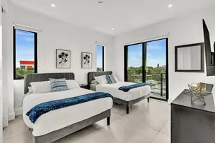 2100 Miami Rd, Fort Lauderdale, FL 33316 - Photo 21