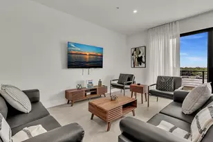 2100 Miami Rd, Fort Lauderdale, FL 33316 - Photo 9