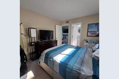 3212 NE 7th Pl, Unit #4, Pompano Beach, FL 33062 - Photo 9