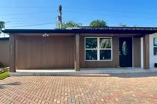 1031 NW 49th St, Fort Lauderdale, FL 33309 - Photo 13