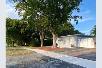 224 NE 18th Ave, Pompano Beach, FL 33060 - Photo 7