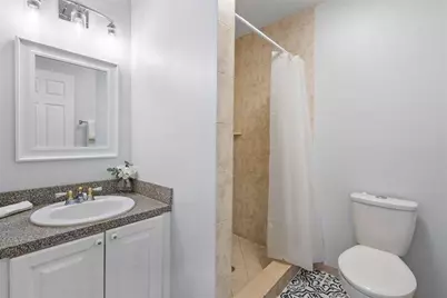 2000 NE 62nd St, Unit #0, Fort Lauderdale, FL 33308 - Photo 13