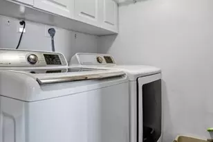 2202 S Cypress Bend Dr, Pompano Beach, FL 33069 - Photo 25