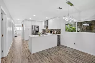 1383 NE 38th St, Oakland Park, FL 33334 - Photo 21