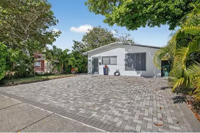 1383 NE 38th St, Oakland Park, FL 33334 - Photo 3