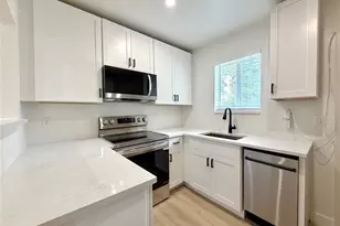 2943 NW 13th St, Fort Lauderdale, FL 33311 - Photo 17