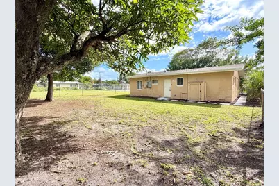 2943 NW 13th St, Fort Lauderdale, FL 33311 - Photo 35