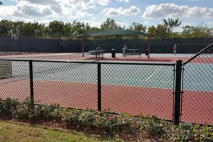 605 Oaks Dr, Pompano Beach, FL 33069 - Photo 21