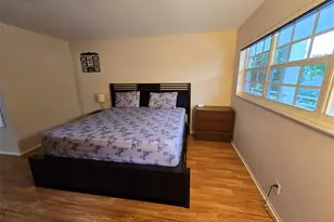 605 Oaks Dr, Pompano Beach, FL 33069 - Photo 11