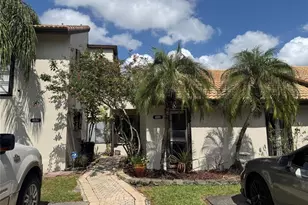 956 Mockingbird Unit, Plantation, FL 33324 - Photo 1