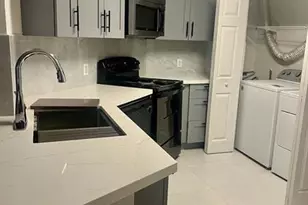 6292 NW 186th St, Hialeah, FL 33015 - Photo 3