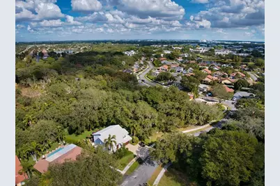 9901 SW 23rd St, Davie, FL 33324 - Photo 37