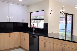 11516 SW 54th St, Cooper City, FL 33330 - Photo 11