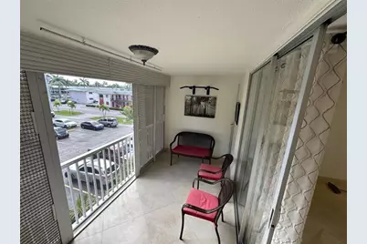 1000 NE 12th Ave, Unit #307, Hallandale Beach, FL 33009 - Photo 15