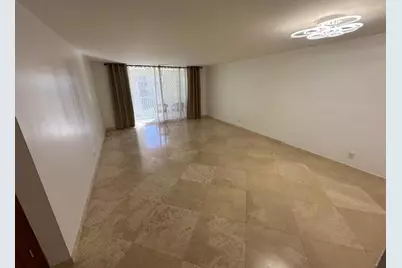 1000 NE 12th Ave, Unit #307, Hallandale Beach, FL 33009 - Photo 5