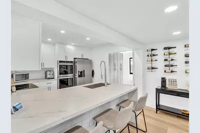 2105 NE 62nd St, Fort Lauderdale, FL 33308 - Photo 13