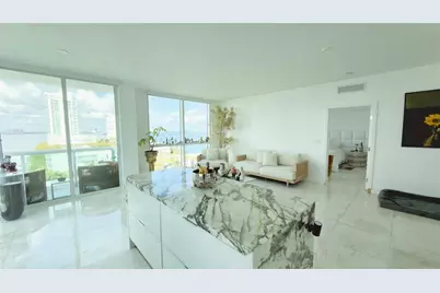 7910  Harbor Island Dr, Unit #805, North Bay Village, FL 33141 - Photo 11