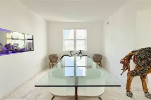 7910 Harbor Island Dr, North Bay Village, FL 33141 - Photo 5