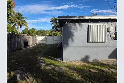 1501 NW 62nd Ter, Sunrise, FL 33313 - Photo 17