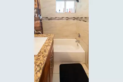 2430 NW 13 St, Pompano Beach, FL 33069 - Photo 13