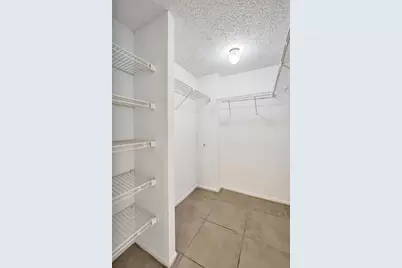 9430  Poinciana Pl, Unit #415, Davie, FL 33324 - Photo 25