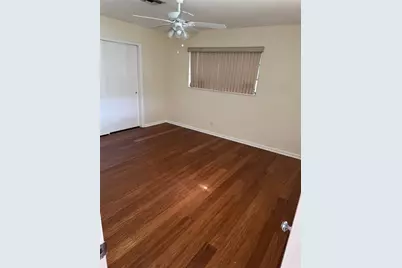 881 NW Zinnia Ln, Plantation, FL 33317 - Photo 19