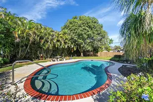 881 NW Zinnia Ln, Plantation, FL 33317 - Photo 65