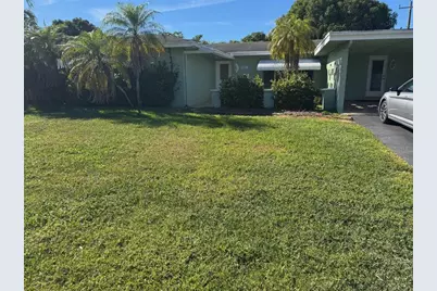 881 NW Zinnia Ln, Plantation, FL 33317 - Photo 3