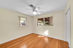 881 NW Zinnia Ln, Plantation, FL 33317 - Photo 57