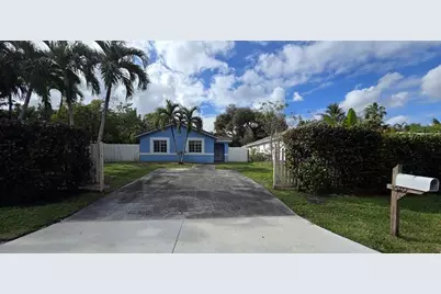 1649 SW 28th Ter, Fort Lauderdale, FL 33312 - Photo 1