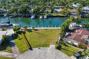 1429 SE 12th Ct, Fort Lauderdale, FL 33316 - Photo 3