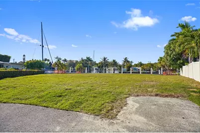 1429 SE 12th Ct, Fort Lauderdale, FL 33316 - Photo 21