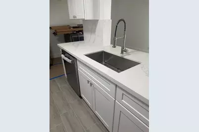 1530 NW 87th Ln, Plantation, FL 33322 - Photo 7