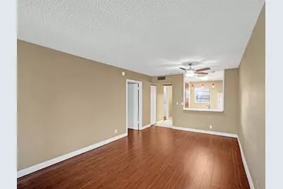 9235  Lagoon Pl, Unit #308, Davie, FL 33324 - Photo 17