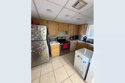 9359  Fontainebleau Blvd, Unit #F401, Miami, FL 33172 - Photo 7