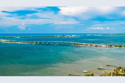 4646 NE Dudley Cir, Jensen Beach, FL 34957 - Photo 5