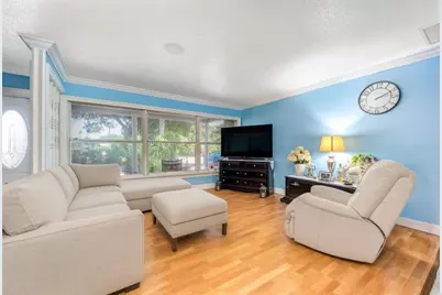 4646 NE Dudley Cir, Jensen Beach, FL 34957 - Photo 7