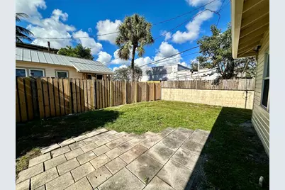 11 SW 11th Ave, Unit #1, Fort Lauderdale, FL 33312 - Photo 15