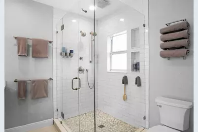 833 NE 17th Ct, Fort Lauderdale, FL 33305 - Photo 23