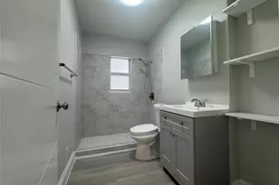 828 NE 17th Ave, Fort Lauderdale, FL 33304 - Photo 11