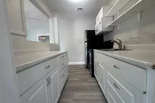 828 NE 17th Ave, Fort Lauderdale, FL 33304 - Photo 3