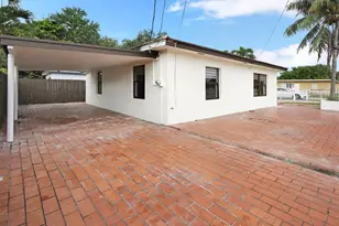 800 NW 101st St, Miami, FL 33150 - Photo 7