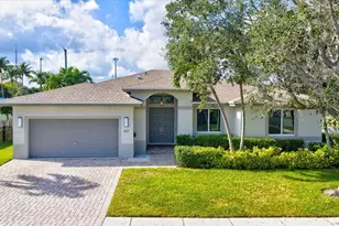517 SE 7th Ave, Deerfield Beach, FL 33441 - Photo 1