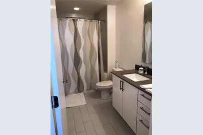 999 SW 1st Ave, Unit #1701, Miami, FL 33130 - Photo 9