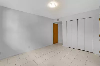 2424 NW 39th Way, Unit #202, Lauderdale Lakes, FL 33311 - Photo 13